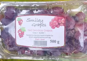 Red seedless Grapes