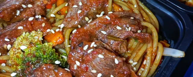 Spaghetti with beef