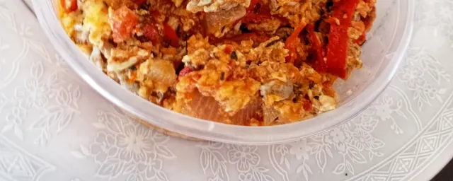 Fried yam and egg sauce