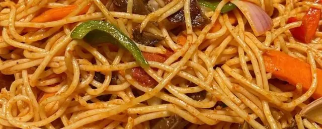 Spaghetti with beef