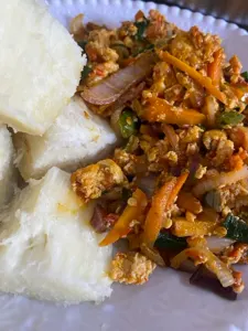 Boiled yam & egg sauce