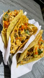 Basic Tacos (Crispy shell) and Cheese