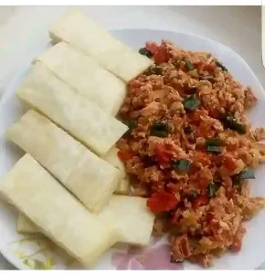 boiled yam  and egg sauce