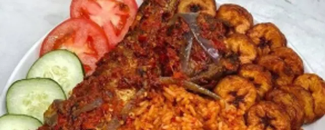 Jellof Rice with fish and plantain