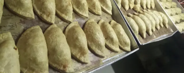 Meat pies