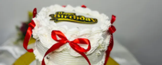custom birthday cake