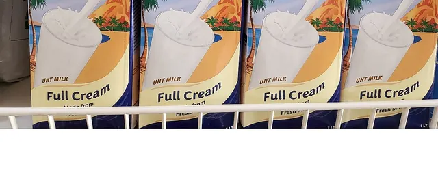 Peak UHT full cream milk