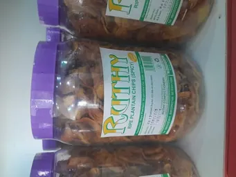 RUTHY PLASTIC RIPE PLANTAIN CHIPS (SPICY)