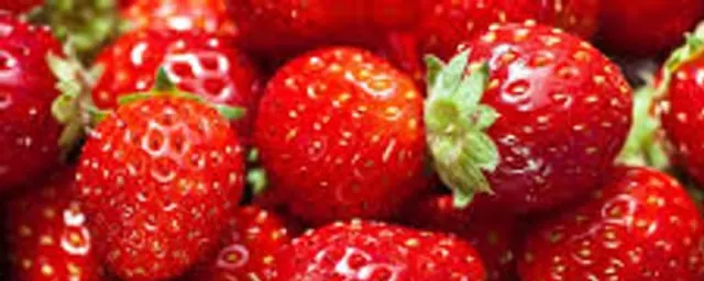 Strawberries (1Kg)