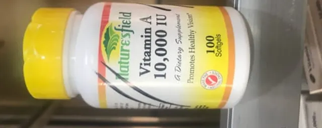 Vitamin A 10,000 IU